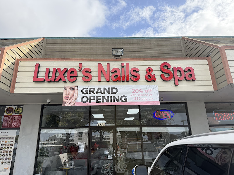 Luxe's Nails & Spa 1
