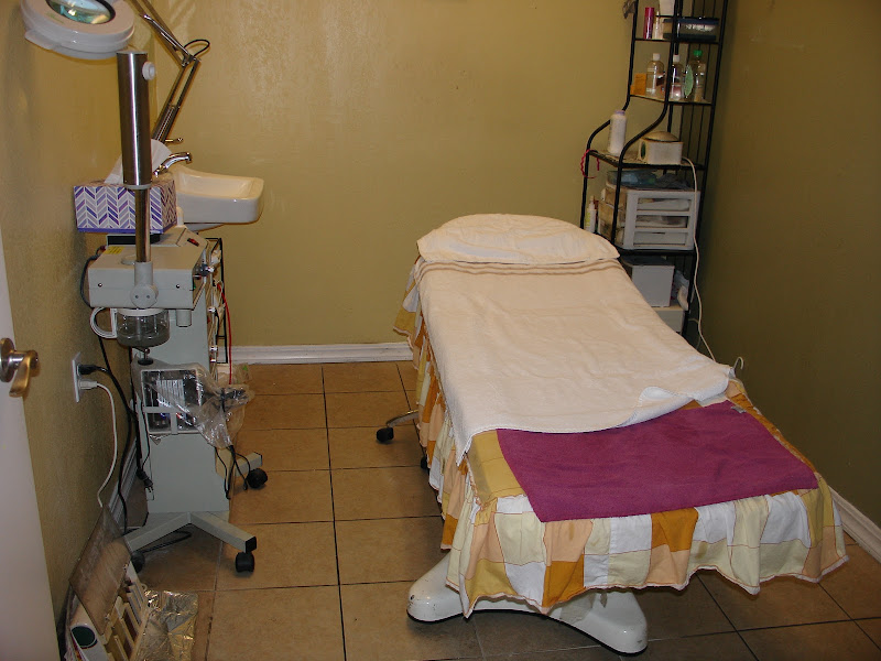 Beauty Secret Nail Spa 2