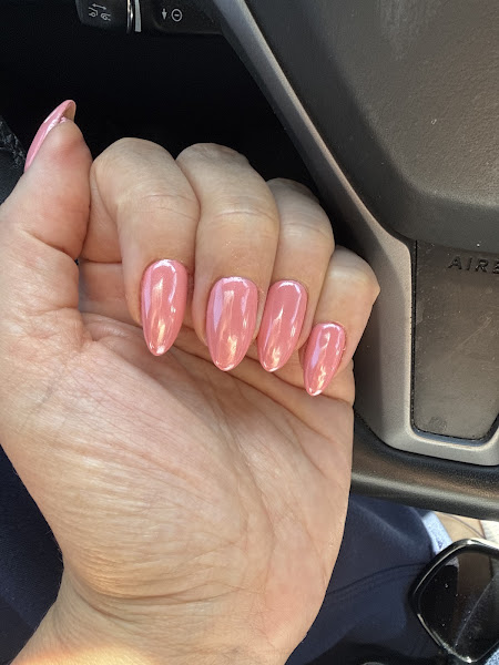 M’Jenn Nails & Spa 4