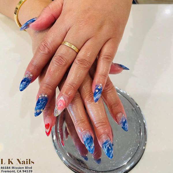 L K Nails 2