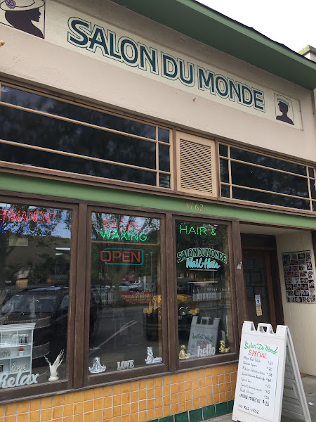 Salon Du Monde 1