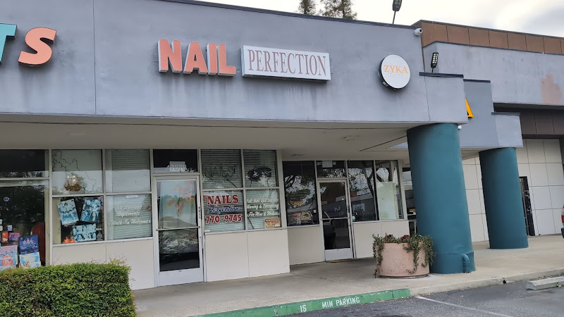 Nails Perfection 1