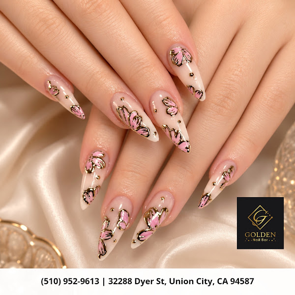 Golden Nail Bar 1