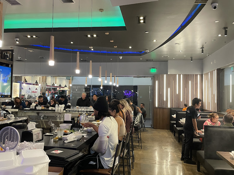 Oc & Lau 2 Restaurant/Bar 1