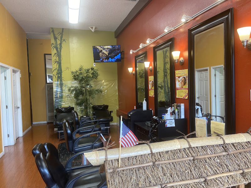 Sunita Beauty Salon 2