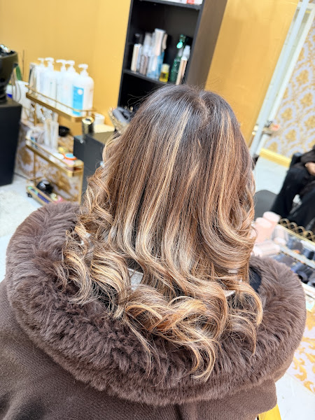 beauty bar by VAMA 4