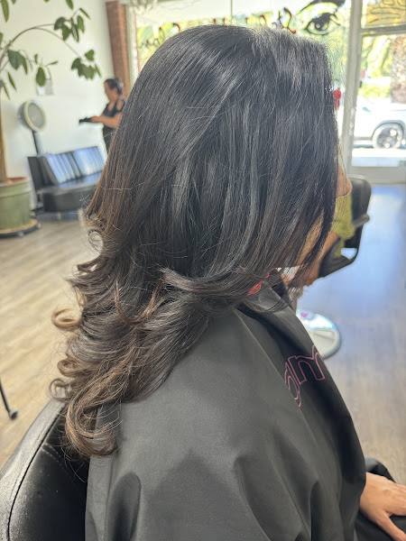 Stela's Hair Salon 1