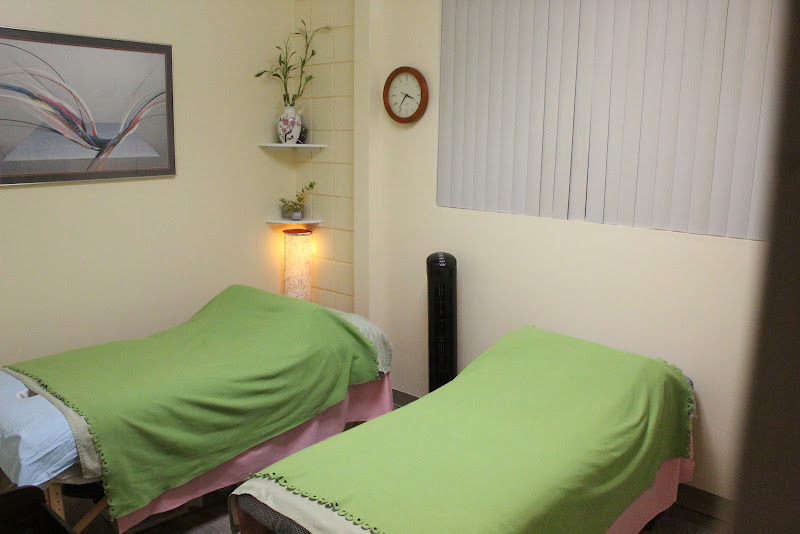Newark Excellent Massage 3