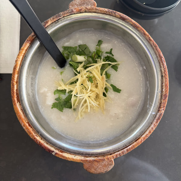 Canton Restaurant - Cháo Cá Chợ Cũ 4
