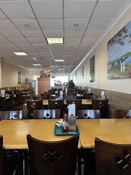 Hương Giang Restaurant 3