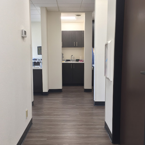 Leroy Owyang, DDS 4