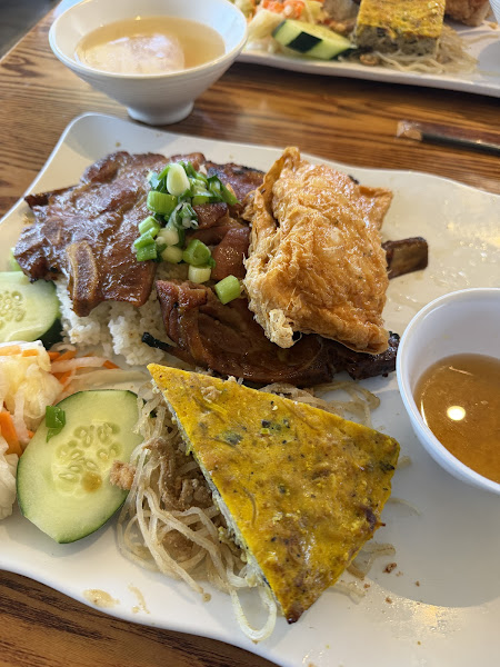 Cơm Tấm Xì Gòn 3