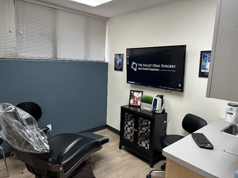 Tri Valley Oral Surgery and Dental Implants 1