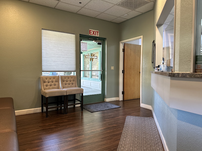 Dr. Stephen T. Wat, DDS 1