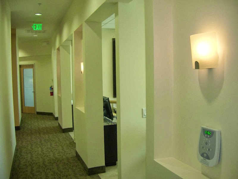 North Valley Dental: H. Pham, DDS 2