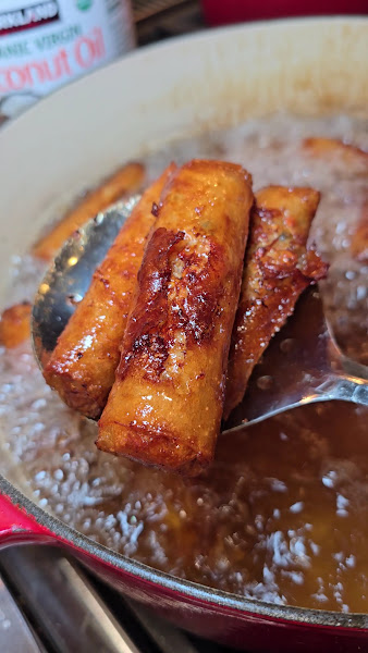 Quynh Huong Egg Rolls 2