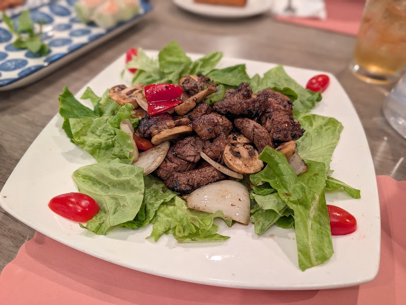 Khanh's Restaurant 4