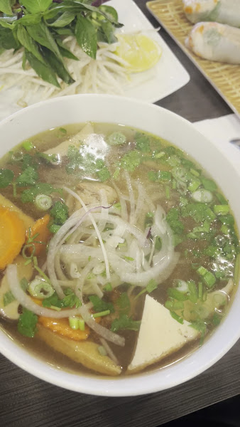 Golden Flower Veggie Vietnamese Restaurant 2