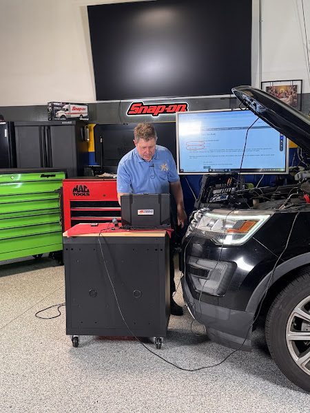 Aztek Auto Repair 3