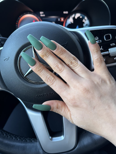 M. Vince Nail Spa 3