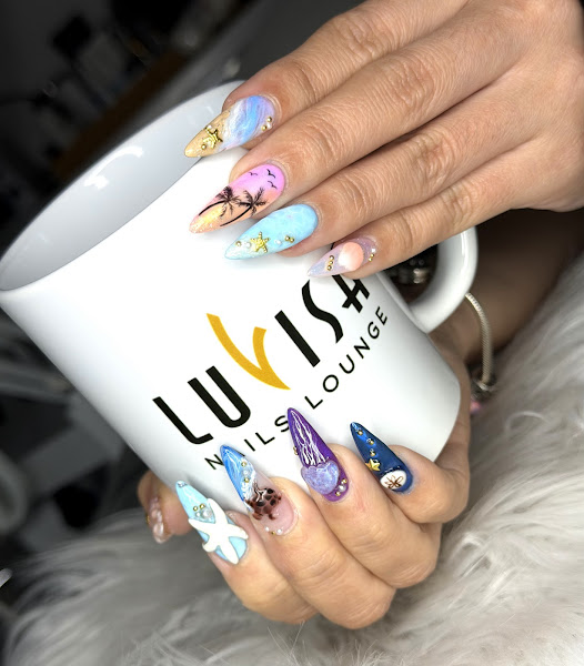 LUVISH NAILS LOUNGE 2
