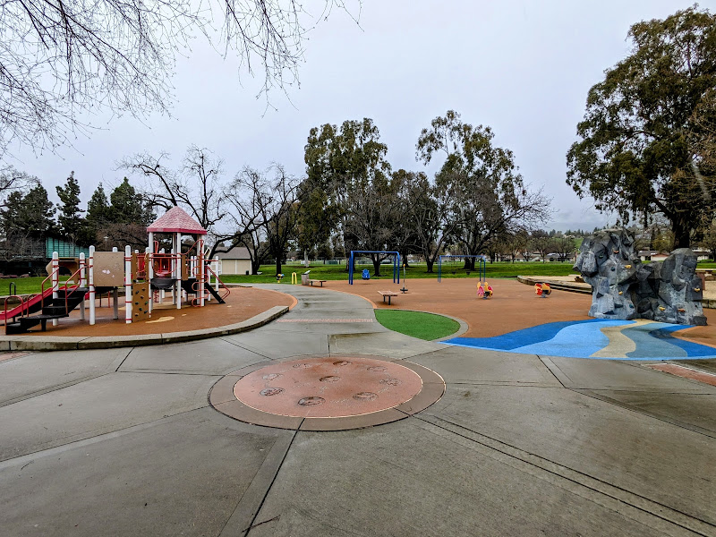 Warm Springs Community Center 4