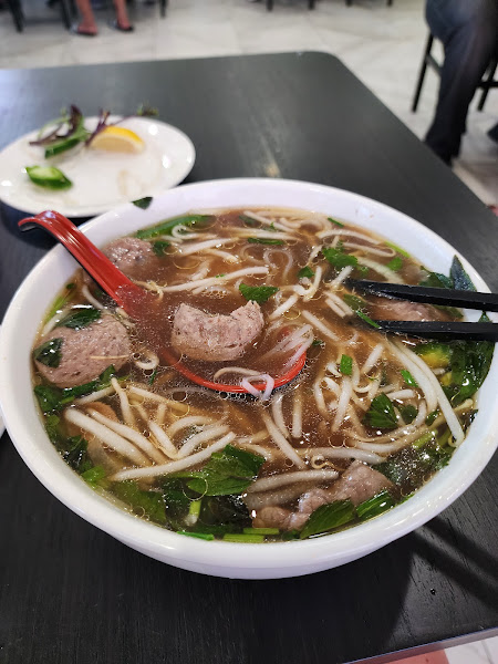 Pho & Grill 3