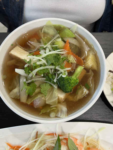 Pho & Grill 4