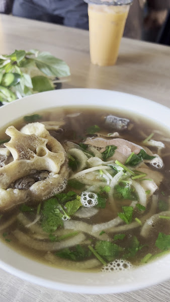 Pho Tai 2