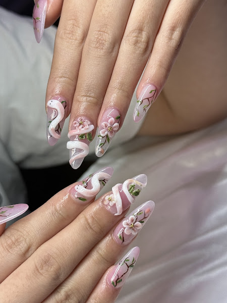 Nails Of America Heights 4