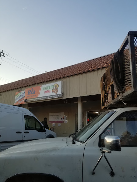 Mi Pueblito Market 3