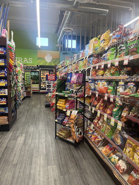 Arteagas Food Center 4