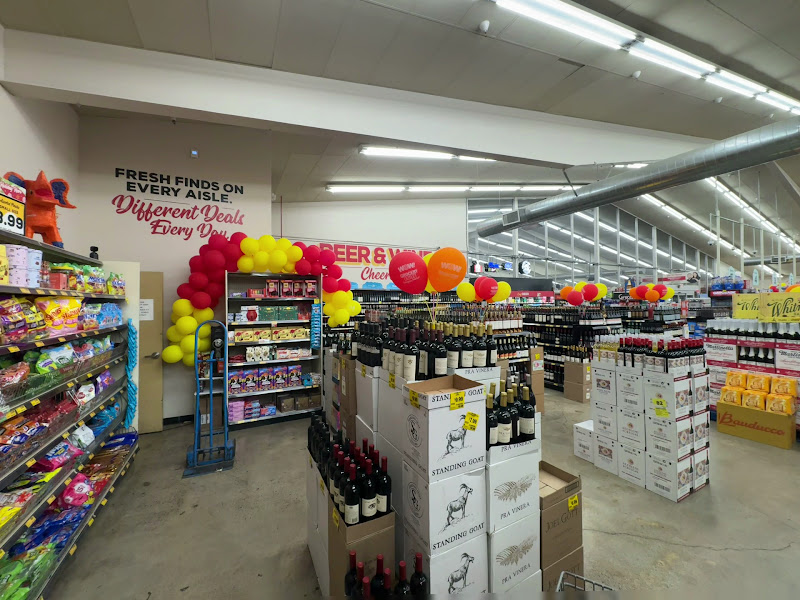 Grocery Outlet 3