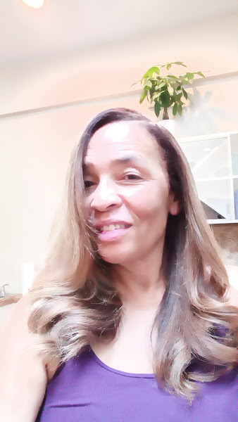 Full Circle Hair Lounge