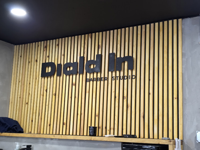 Diald In Barber Studio 3