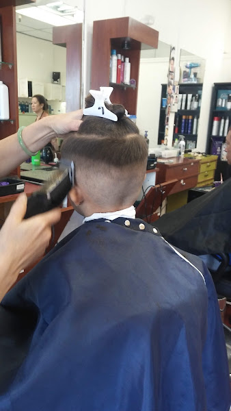 Tracy Hair Salon 3