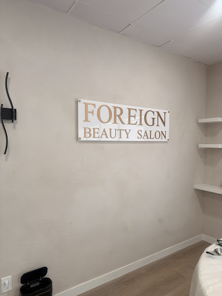 Foreign Beauty Salon Suites 3