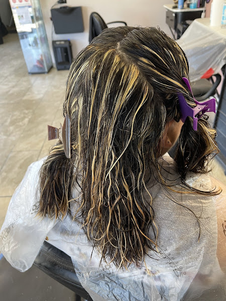BEAUTY HAIR SALON 4