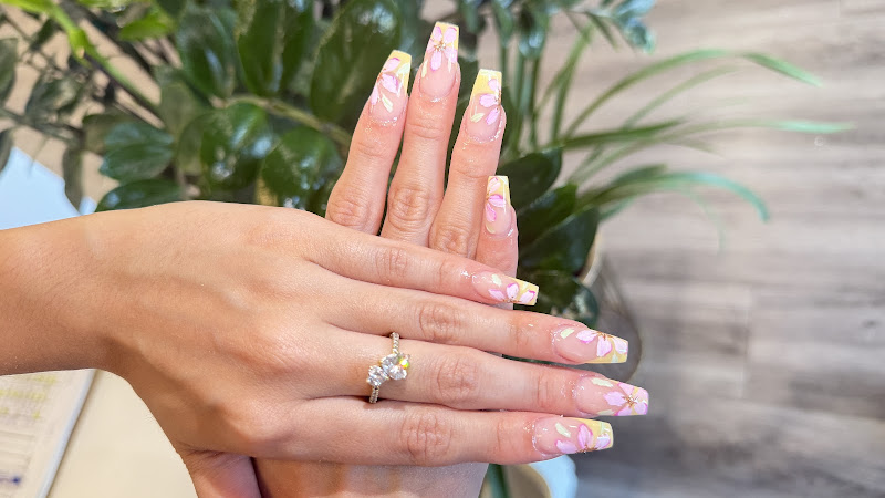 Little Bird Nail Bar