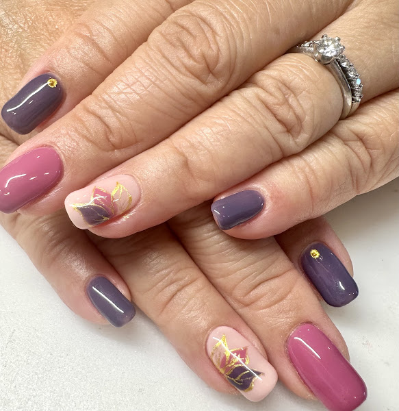 The Natural Nail Salon 4