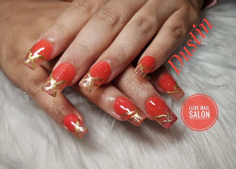 Luxe Nail Salon 4