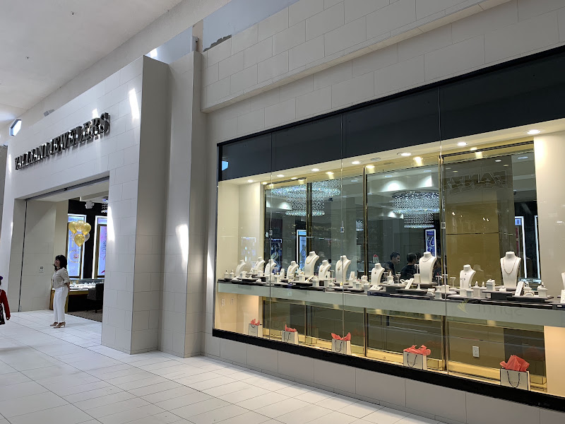 VALLIANI JEWELERS 4
