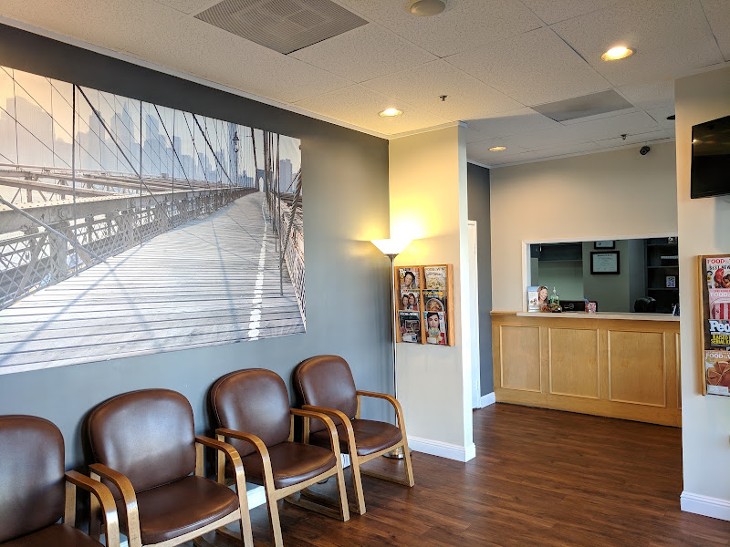 Advanta Family Dental: Justin Le, D.D.S.