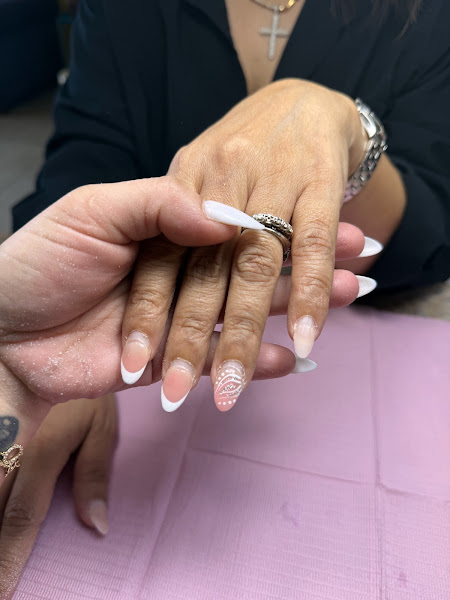 Yk Spa| 365 Nail Bar 3