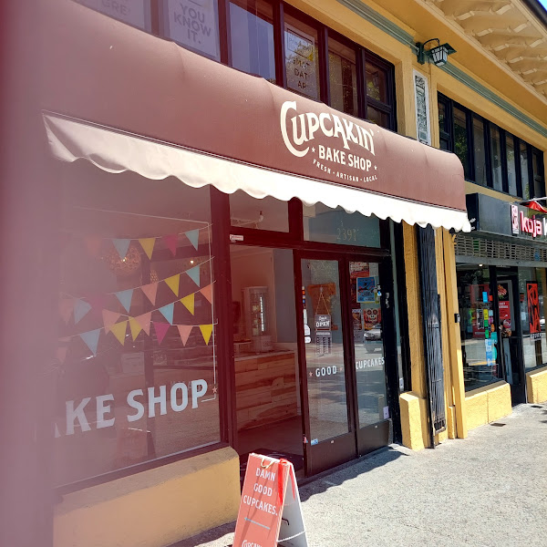 Cupcakin Bake Shop