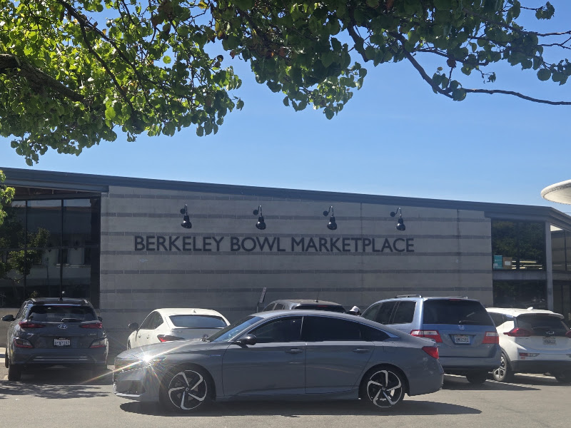 Berkeley Bowl Marketplace