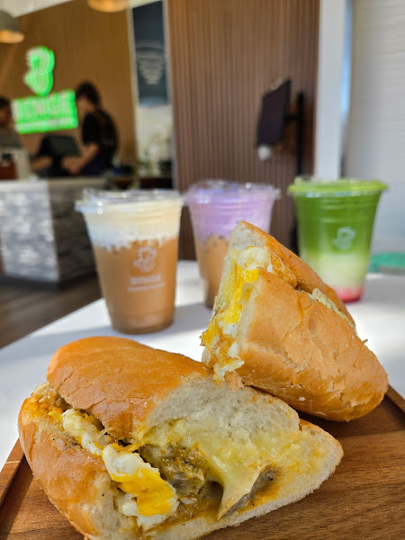 Binge Coffee House 3
