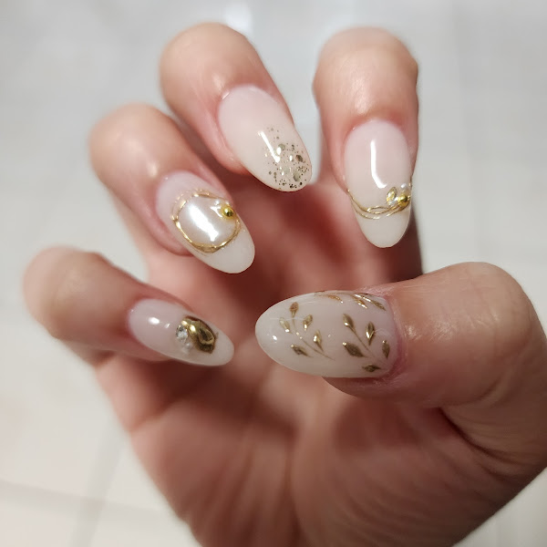 Adore Nail Studio 2