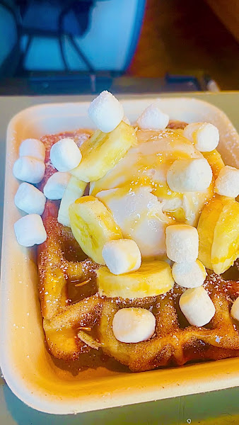 Little Gem Belgian Waffles 2