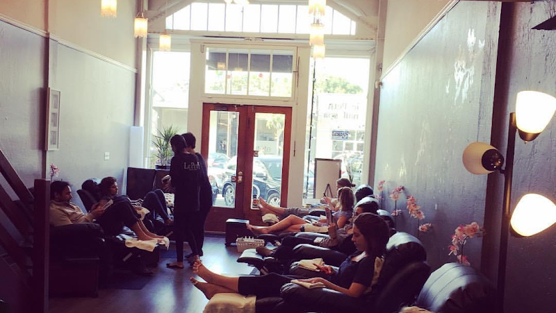 Le Petit Nail Spa